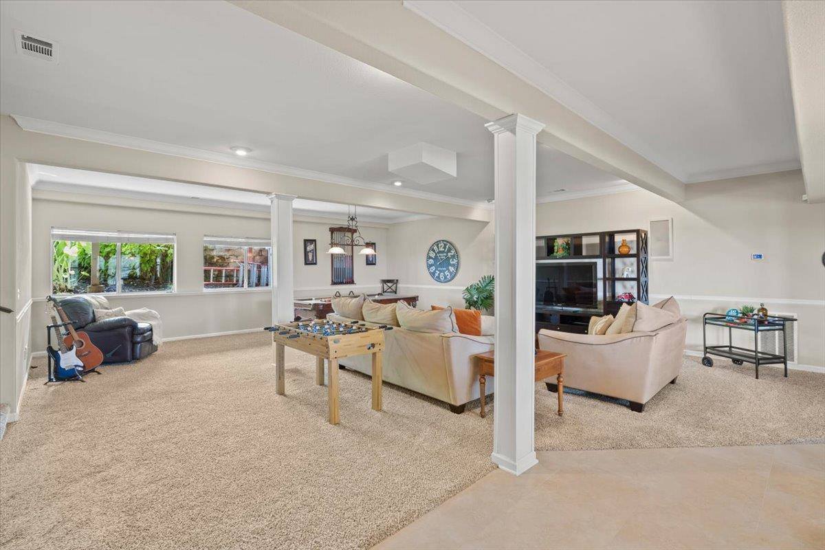 60 Whittington Drive, Newcastle, CA 95658