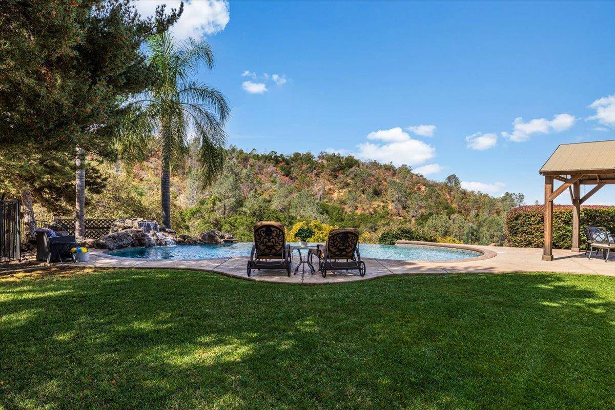 60 Whittington Drive, Newcastle, CA 95658