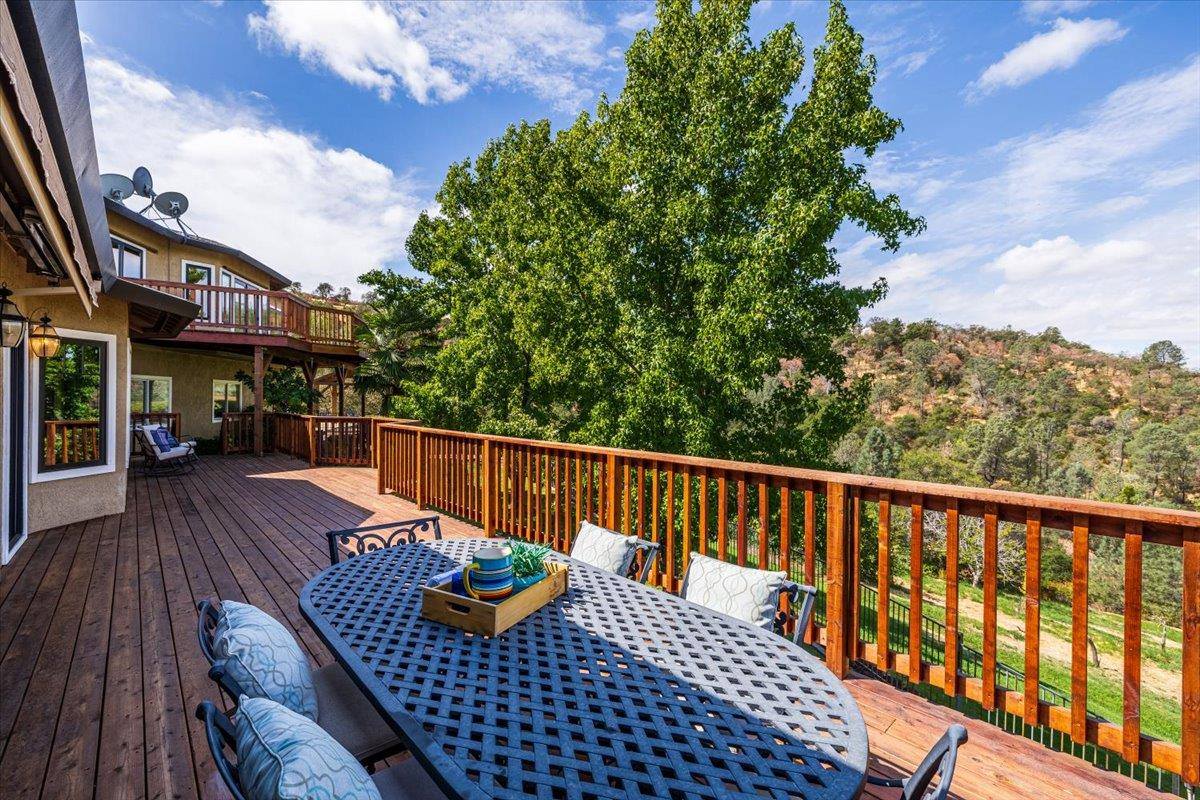 60 Whittington Drive, Newcastle, CA 95658