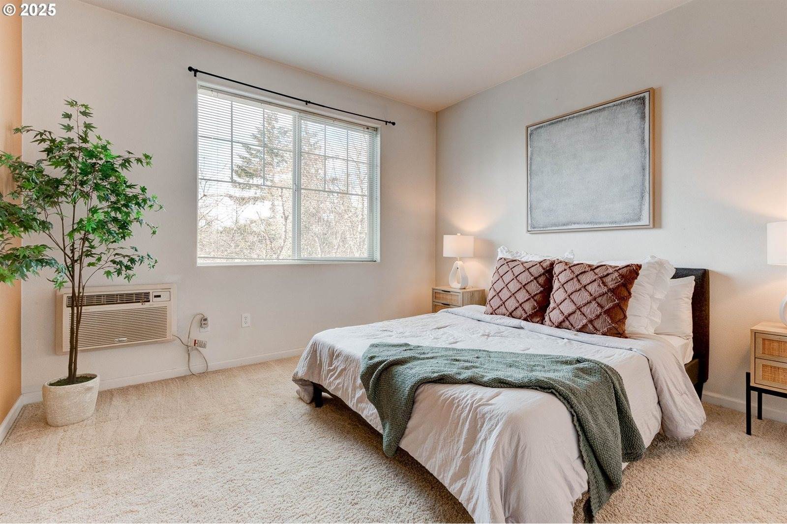 695 Falling Waters, Portland, OR 97229