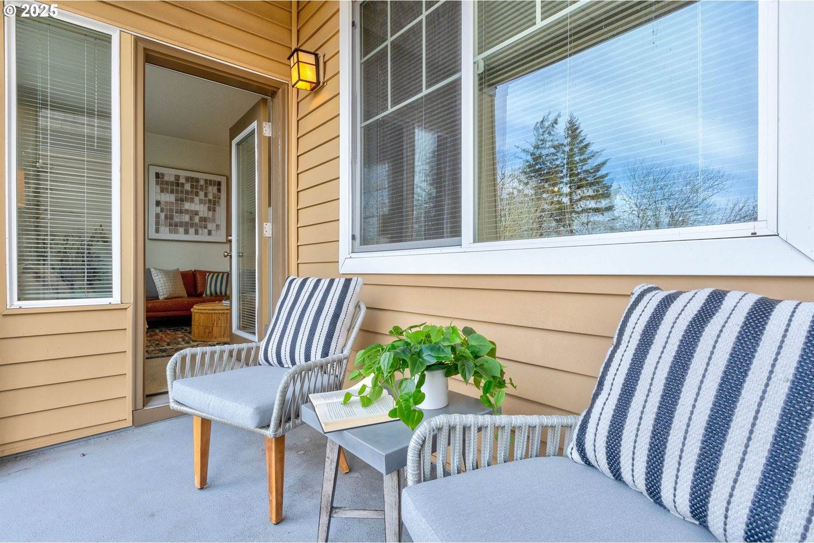 695 Falling Waters, Portland, OR 97229