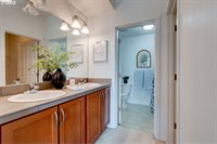 695 Falling Waters, Portland, OR 97229