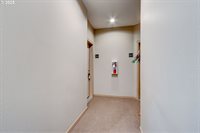 695 Falling Waters, Portland, OR 97229