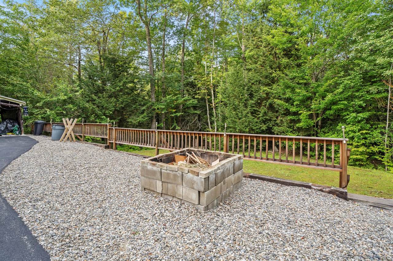 72 Pitcher Road, Belfast, ME 04915