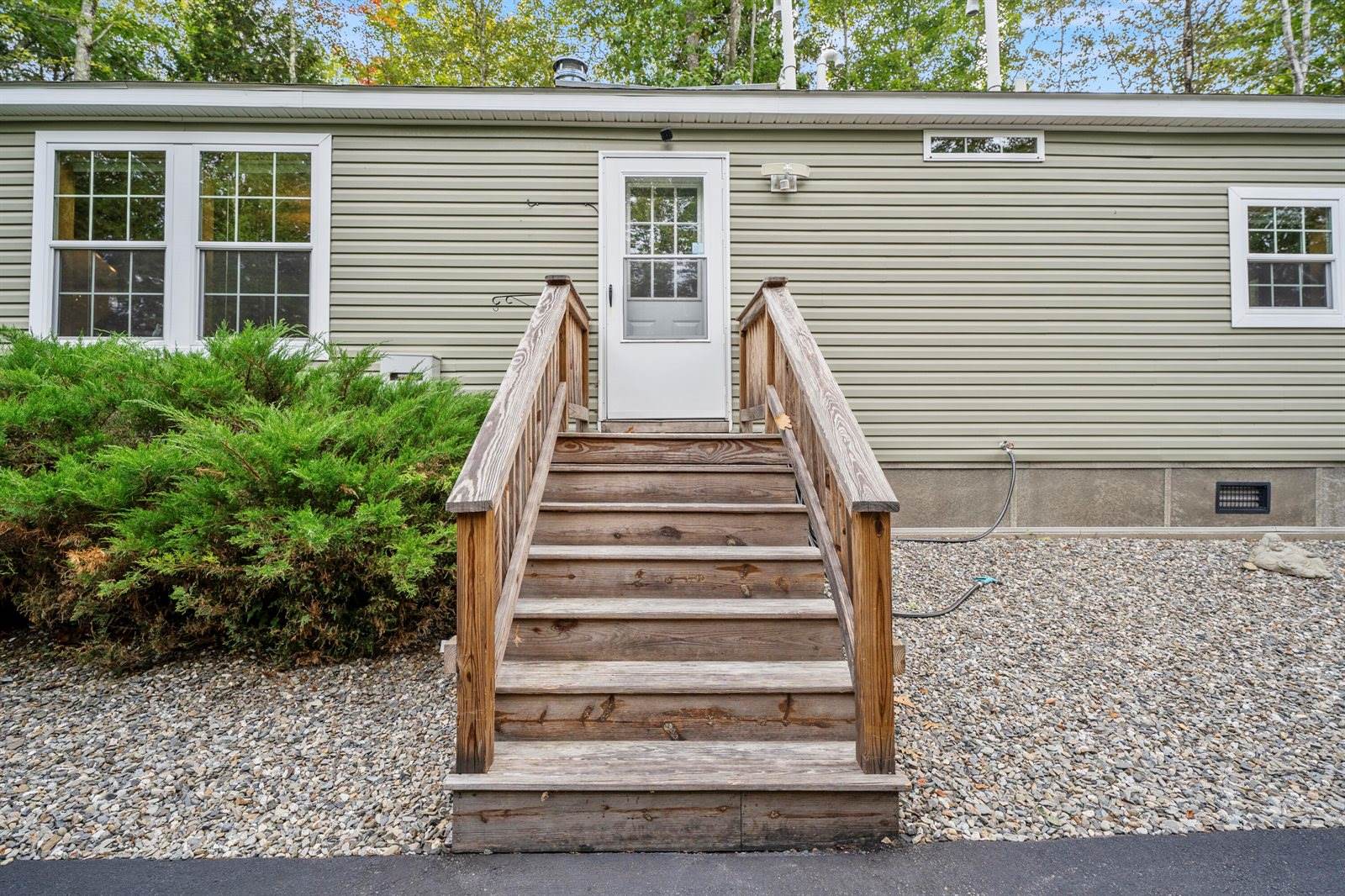 72 Pitcher Road, Belfast, ME 04915