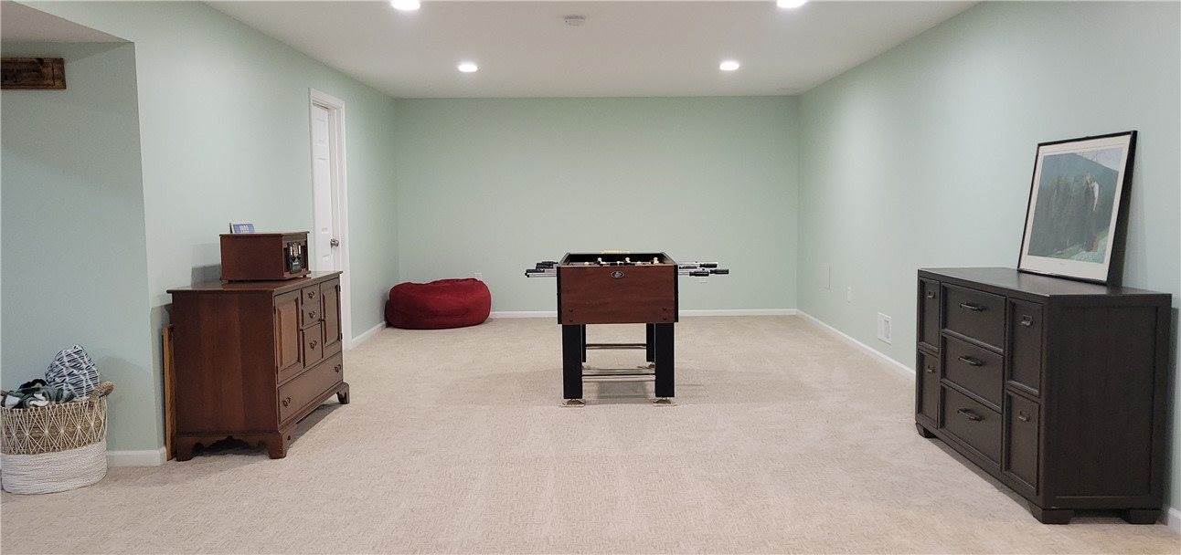 180 Murray Hill Rd, East Deer, PA 15084