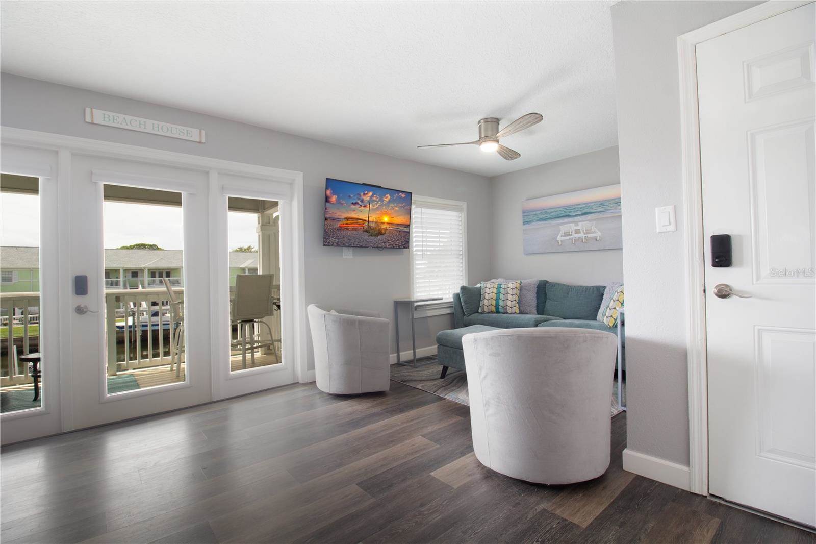 5023 Starfish Drive SE, #E, Saint Petersburg, FL 33705