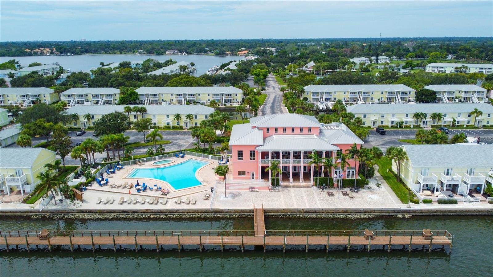 5023 Starfish Drive SE, #E, Saint Petersburg, FL 33705