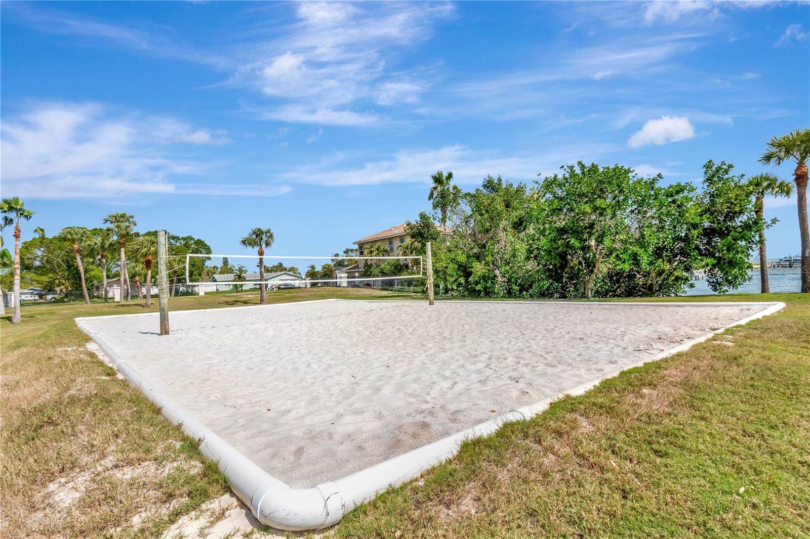 5023 Starfish Drive SE, #E, Saint Petersburg, FL 33705