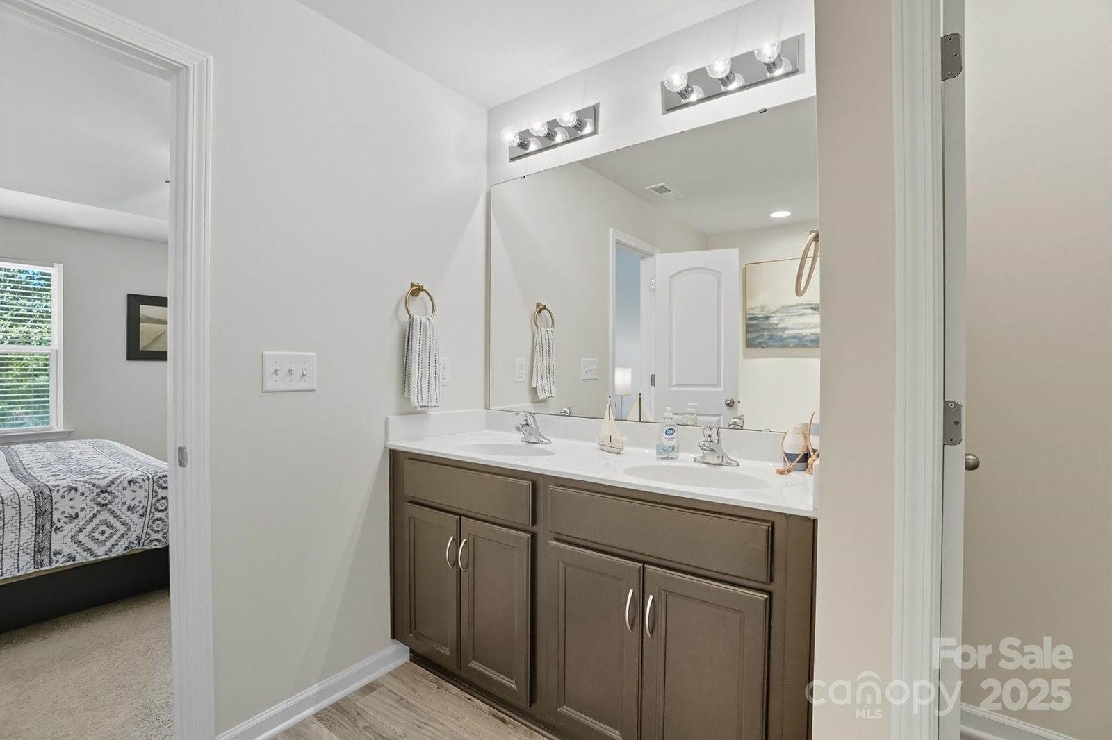 319 Shoreline Drive, New London, NC 28127