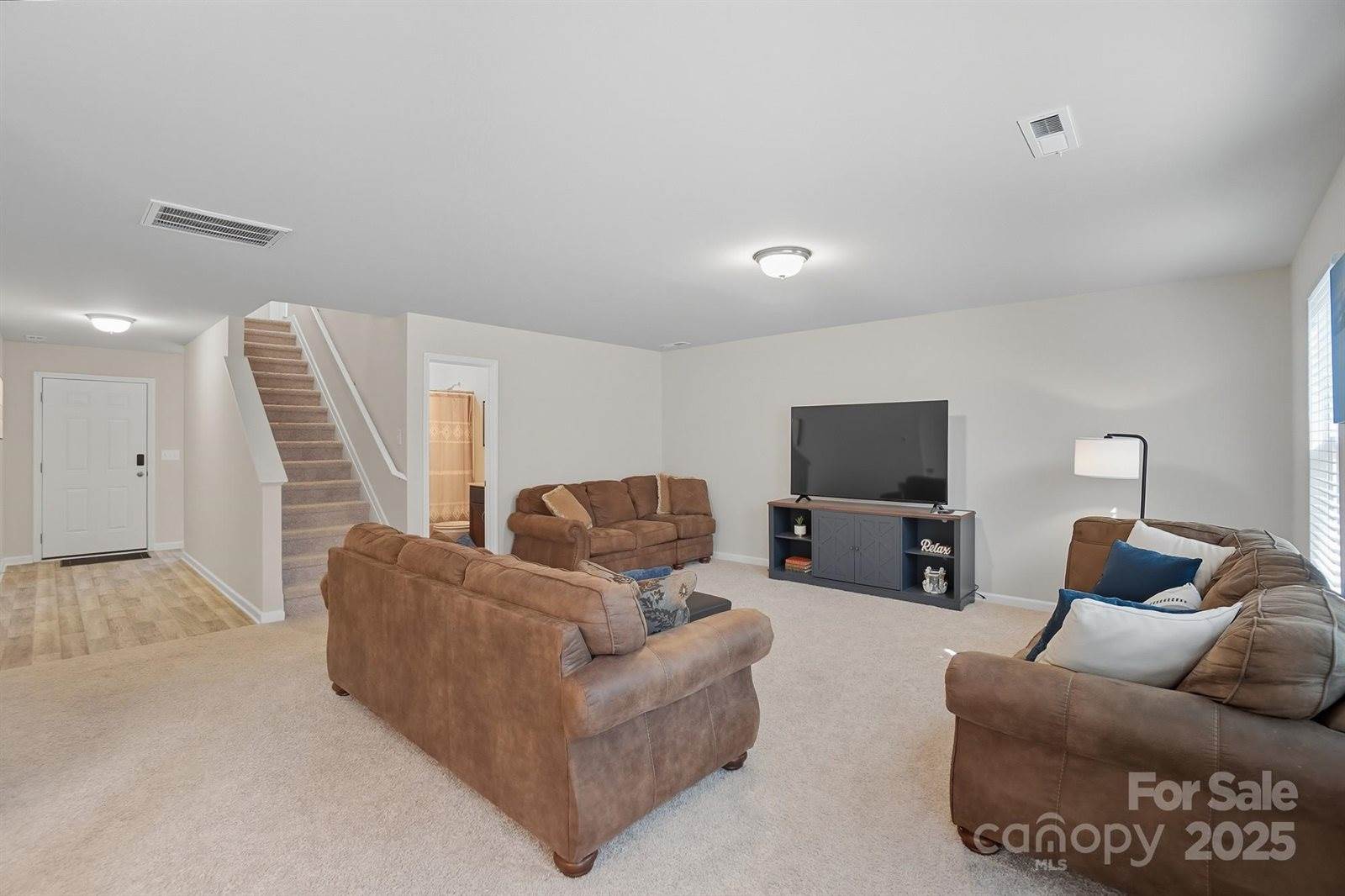 319 Shoreline Drive, New London, NC 28127