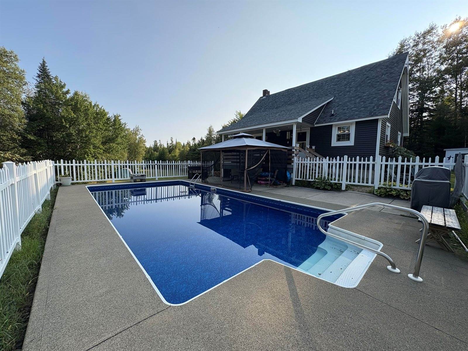 235 Main Street, Springfield, ME 04487