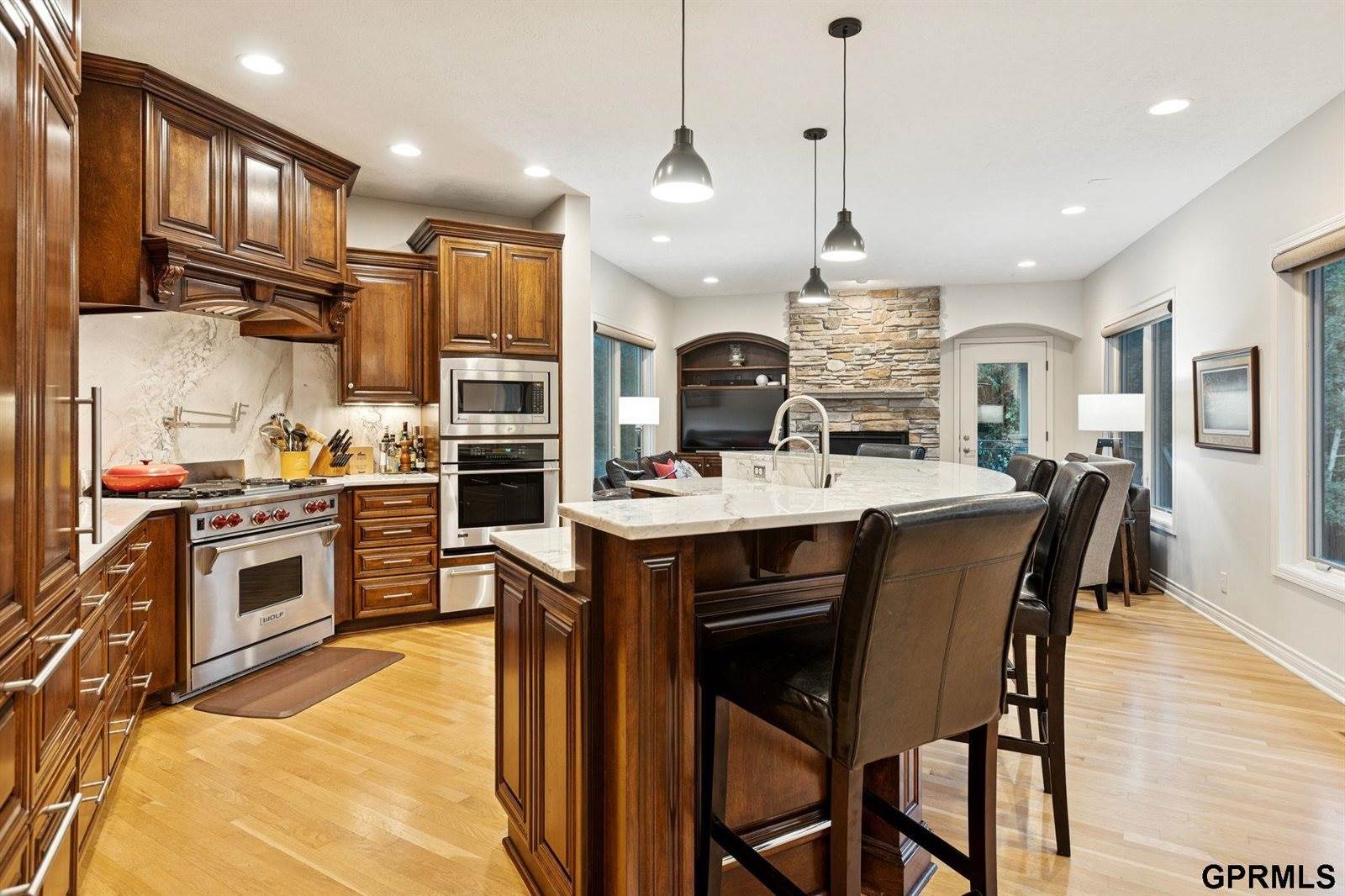 1209 North 188 Street, Elkhorn, NE 68022