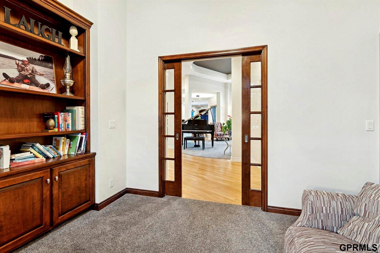 1209 North 188 Street, Elkhorn, NE 68022