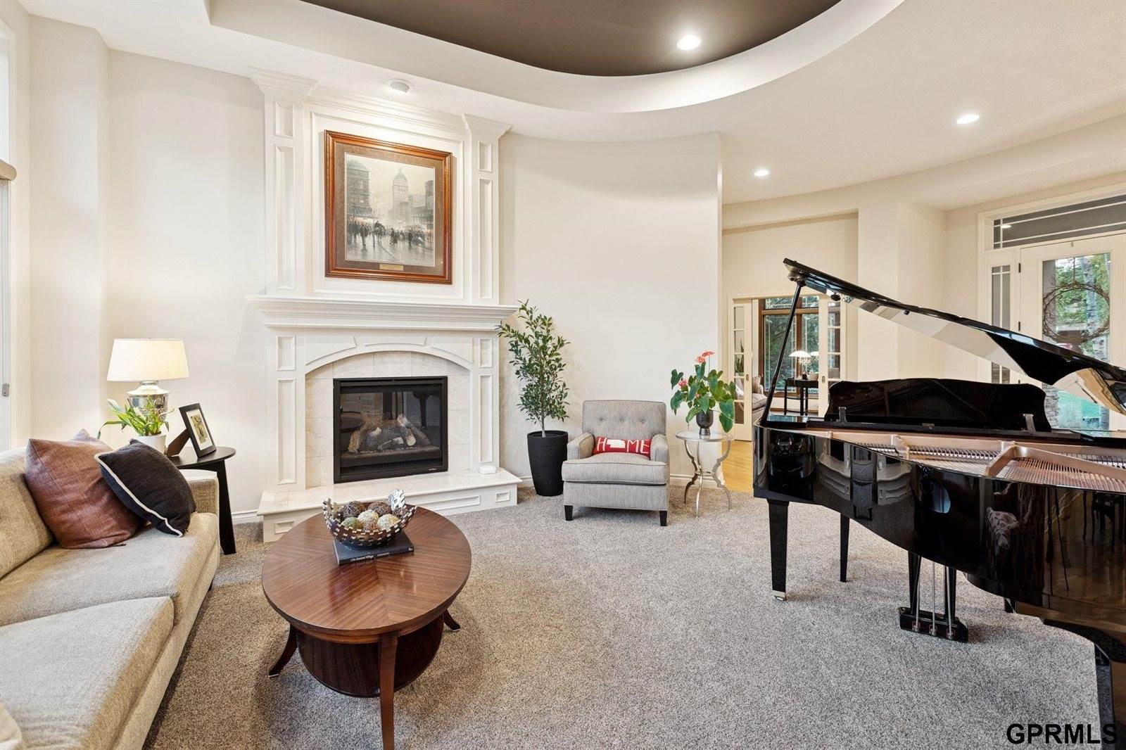 1209 North 188 Street, Elkhorn, NE 68022