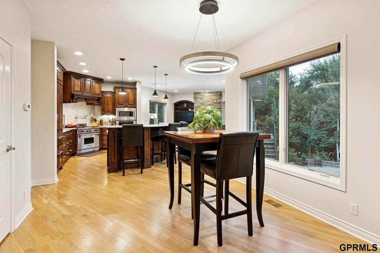 1209 North 188 Street, Elkhorn, NE 68022