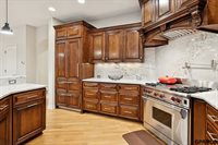 1209 North 188 Street, Elkhorn, NE 68022