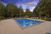 1209 North 188 Street, Elkhorn, NE 68022