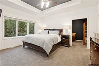 1209 North 188 Street, Elkhorn, NE 68022