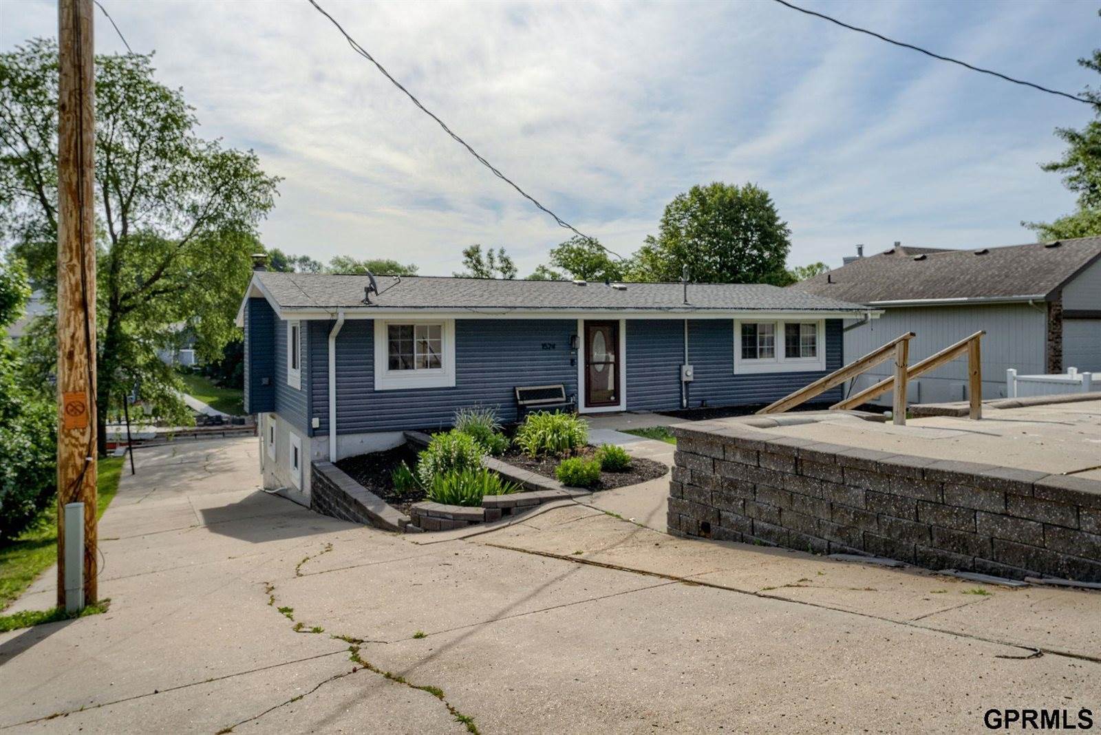 1524 Trumball Terrace, Plattsmouth, NE 68048