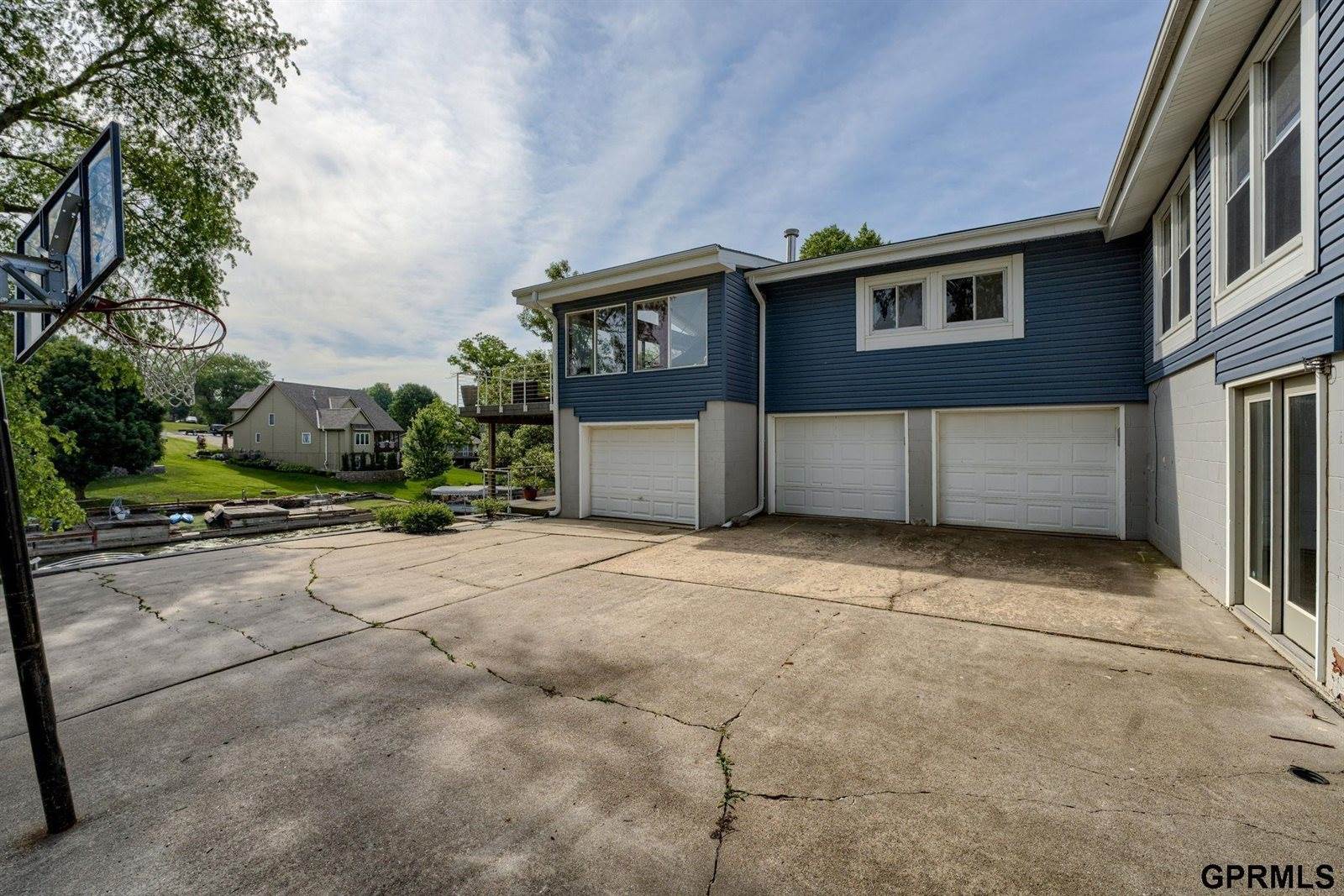 1524 Trumball Terrace, Plattsmouth, NE 68048