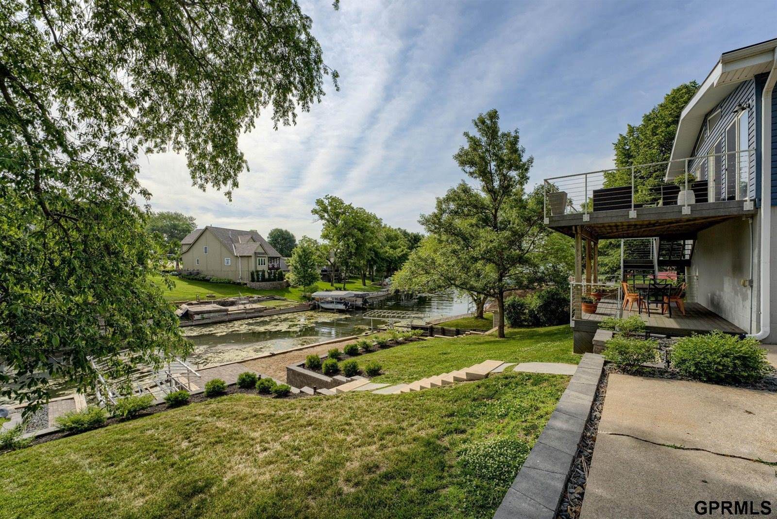 1524 Trumball Terrace, Plattsmouth, NE 68048