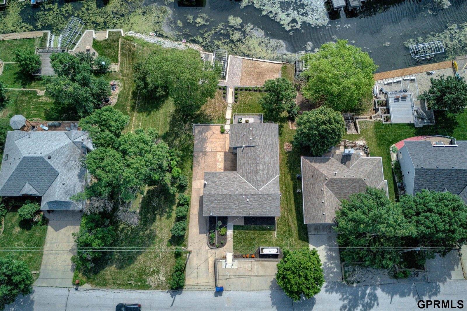 1524 Trumball Terrace, Plattsmouth, NE 68048