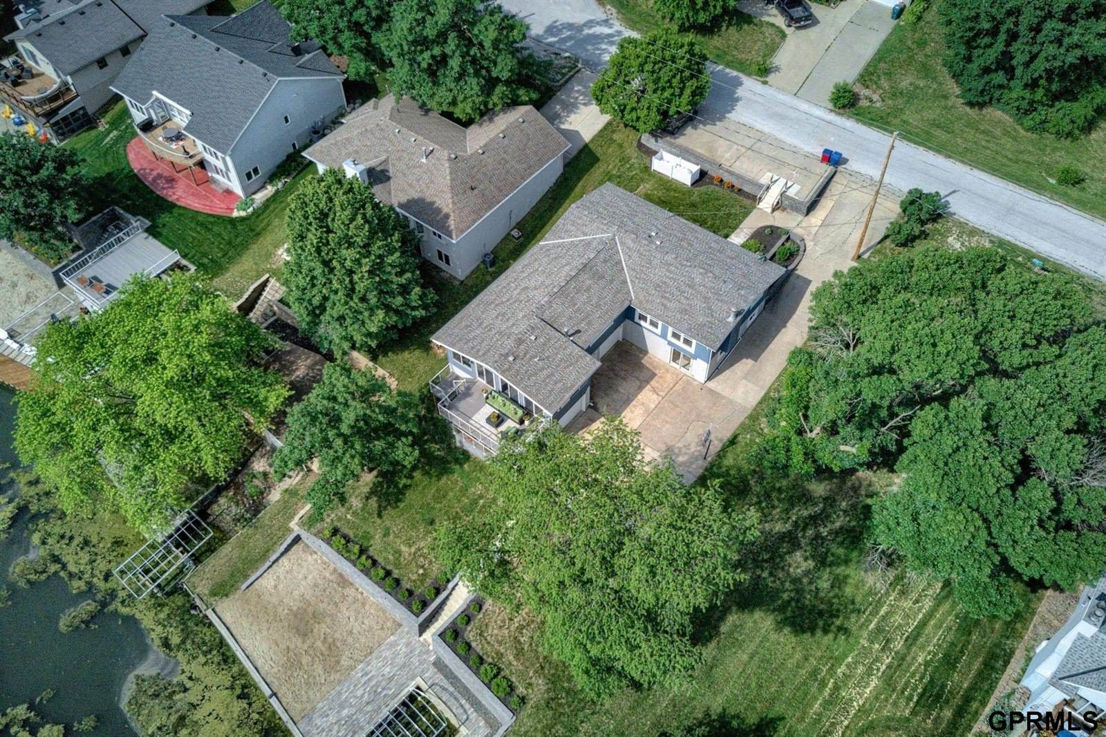 1524 Trumball Terrace, Plattsmouth, NE 68048