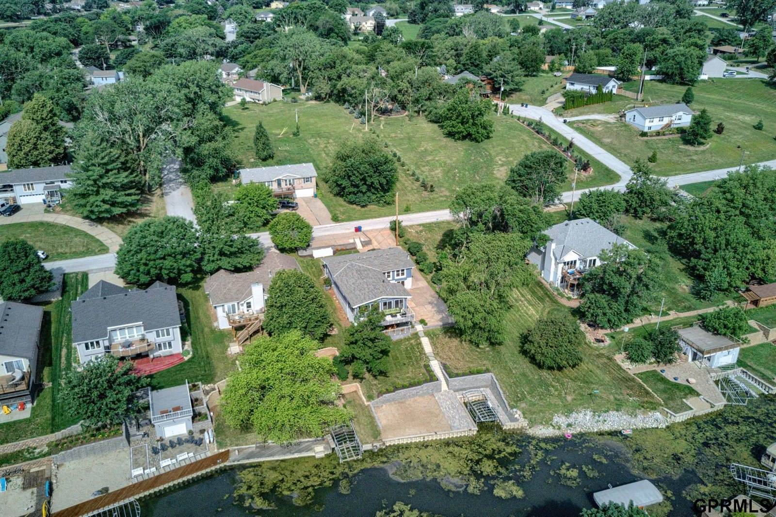 1524 Trumball Terrace, Plattsmouth, NE 68048