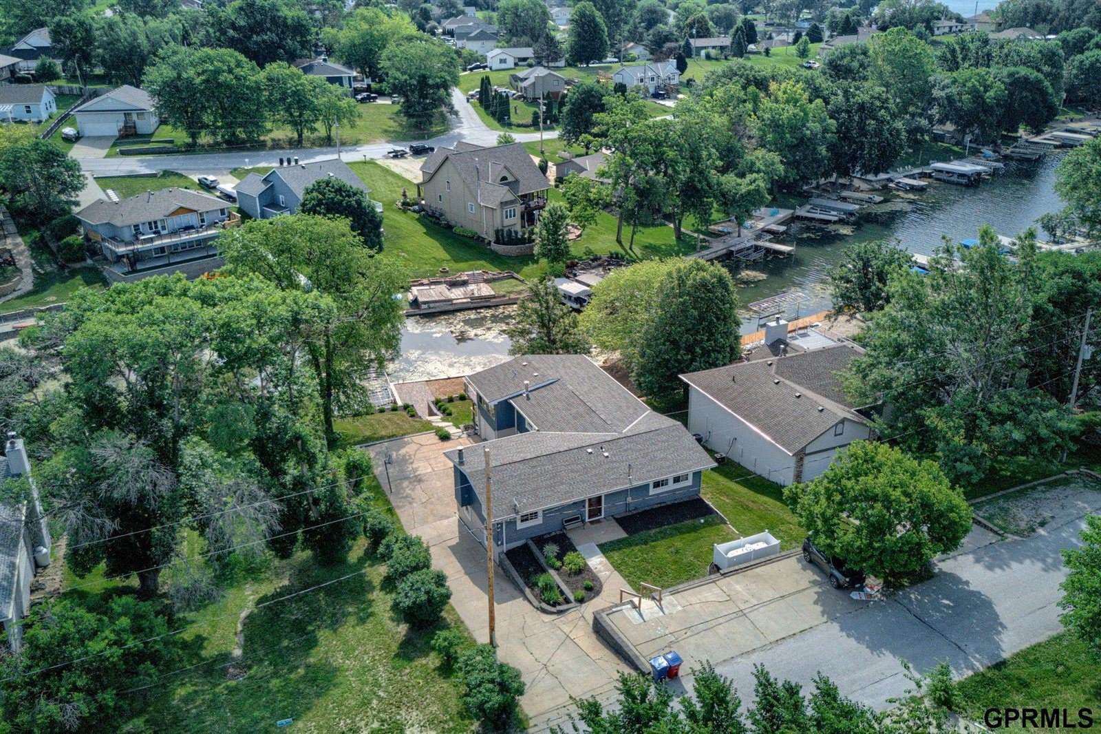 1524 Trumball Terrace, Plattsmouth, NE 68048