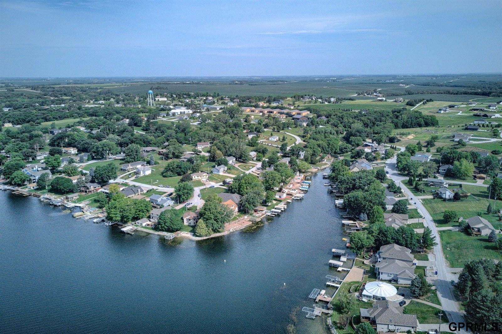 1524 Trumball Terrace, Plattsmouth, NE 68048