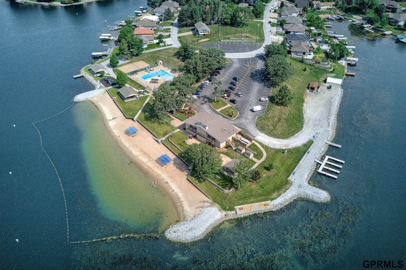 1524 Trumball Terrace, Plattsmouth, NE 68048