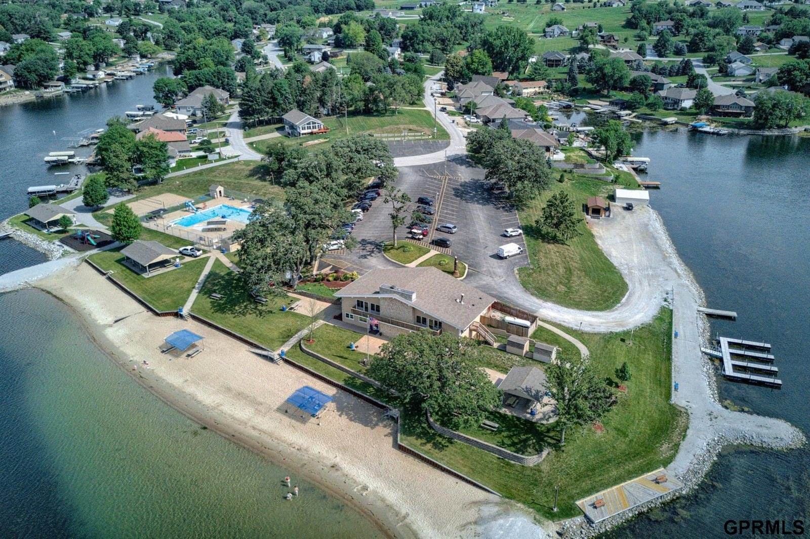 1524 Trumball Terrace, Plattsmouth, NE 68048