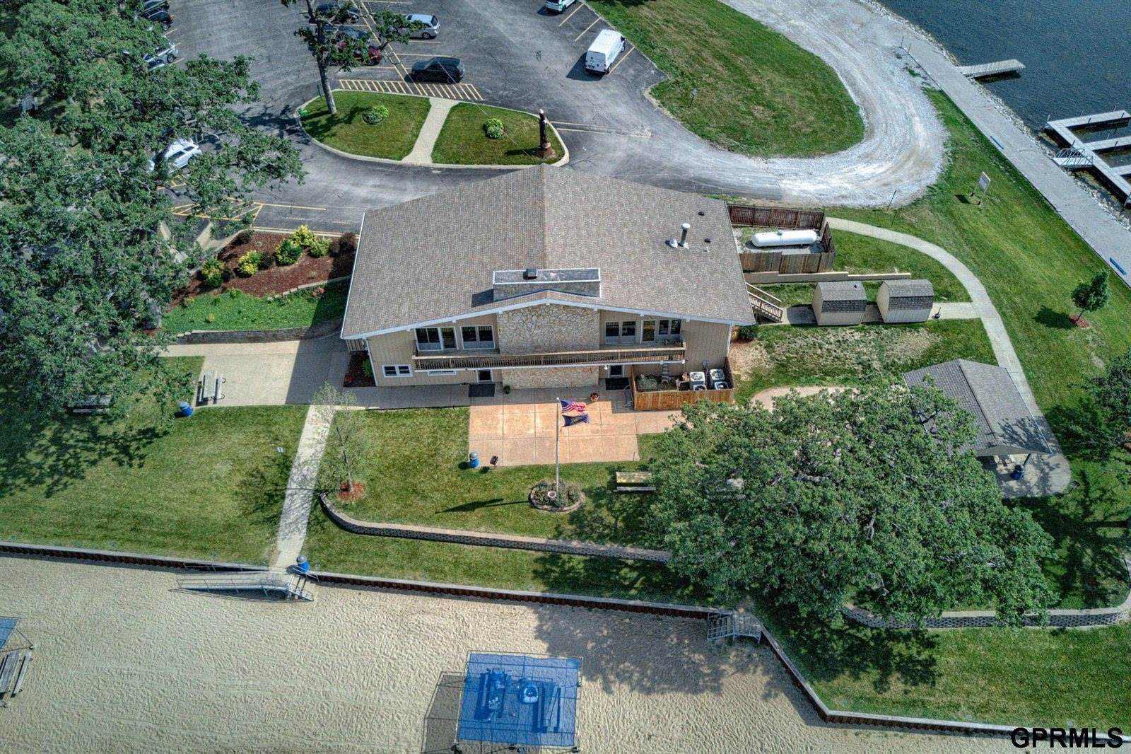 1524 Trumball Terrace, Plattsmouth, NE 68048