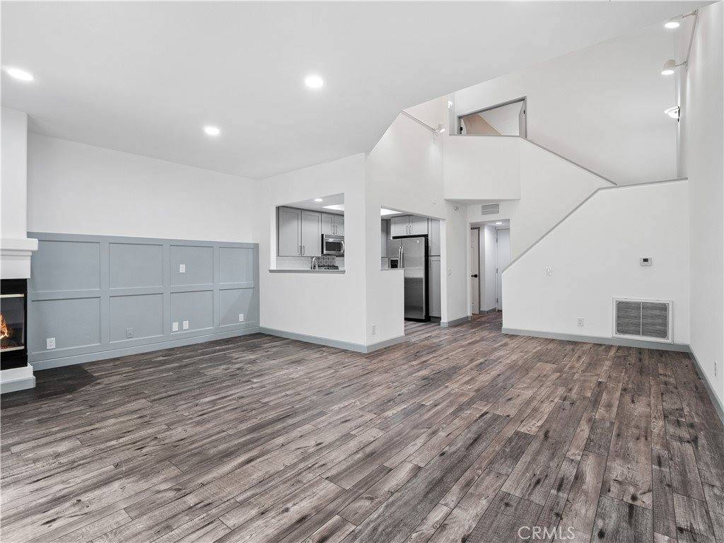 11374 Old Ranch Circle, Chatsworth, CA 91311