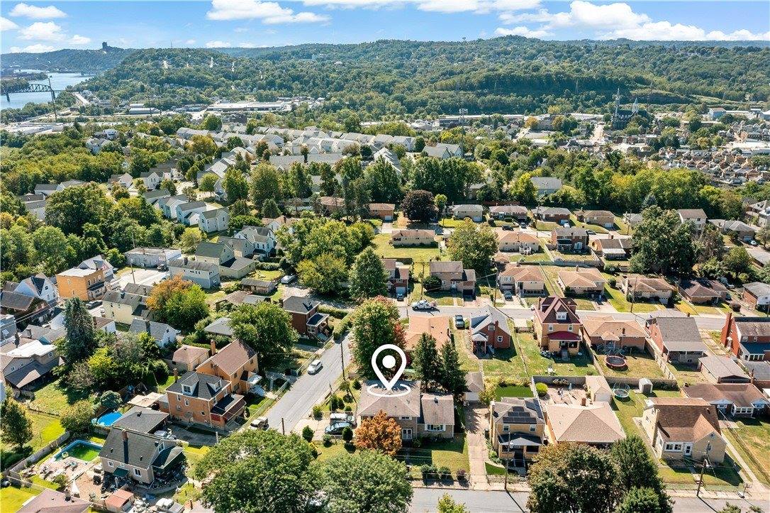 38 May Ave, Stowe Township, PA 15136