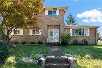 38 May Ave, Stowe Township, PA 15136