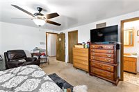 38 May Ave, Stowe Township, PA 15136