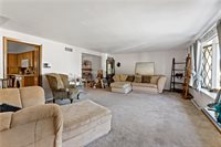 38 May Ave, Stowe Township, PA 15136