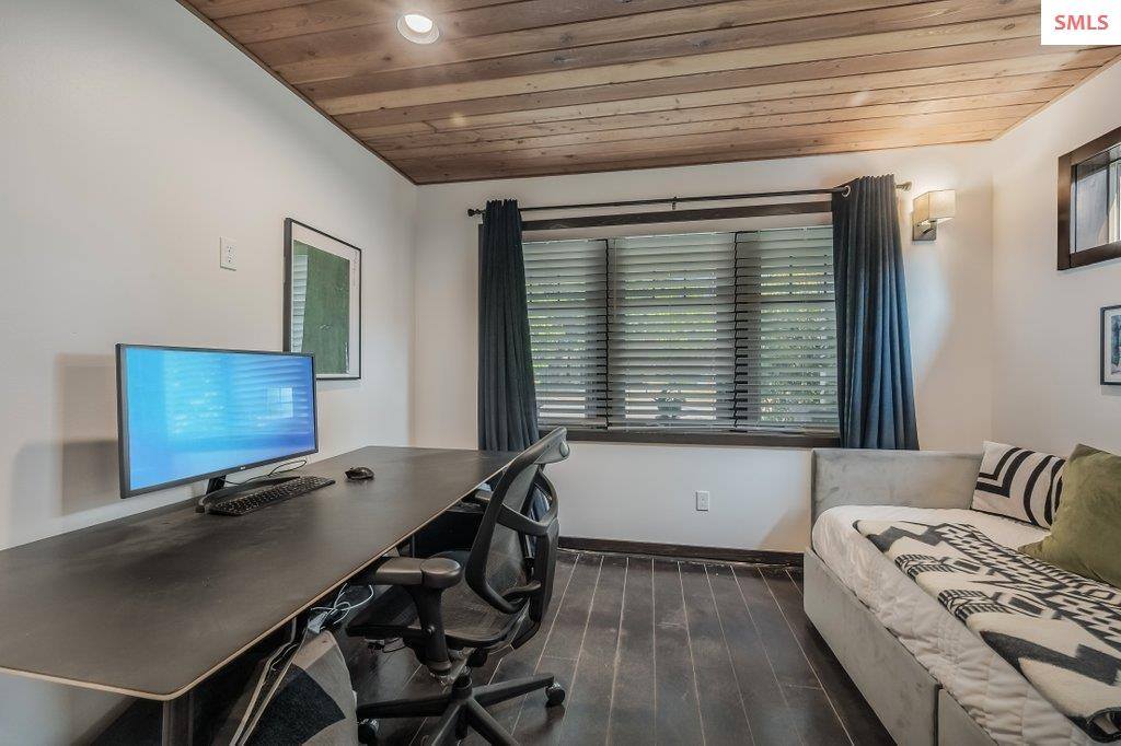 1205 W Lake St., Sandpoint, ID 83864