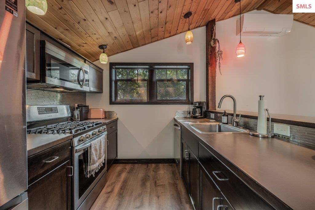 1205 W Lake St., Sandpoint, ID 83864