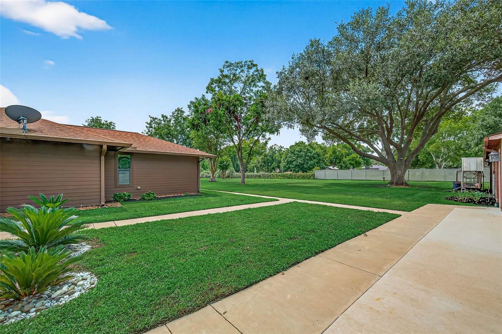 25138 Roesner Lane, Katy, TX 77494