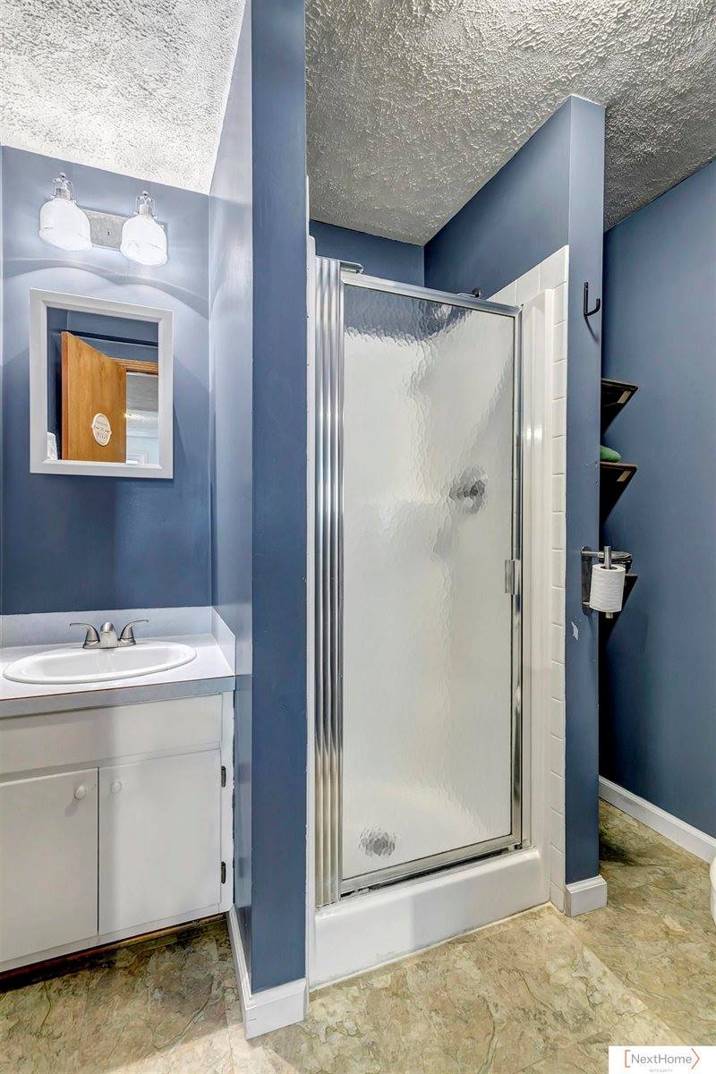 5011 London Road, Lincoln, NE 68516