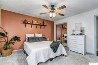 5011 London Road, Lincoln, NE 68516