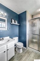 5011 London Road, Lincoln, NE 68516