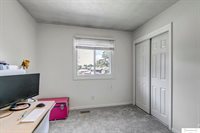 5011 London Road, Lincoln, NE 68516