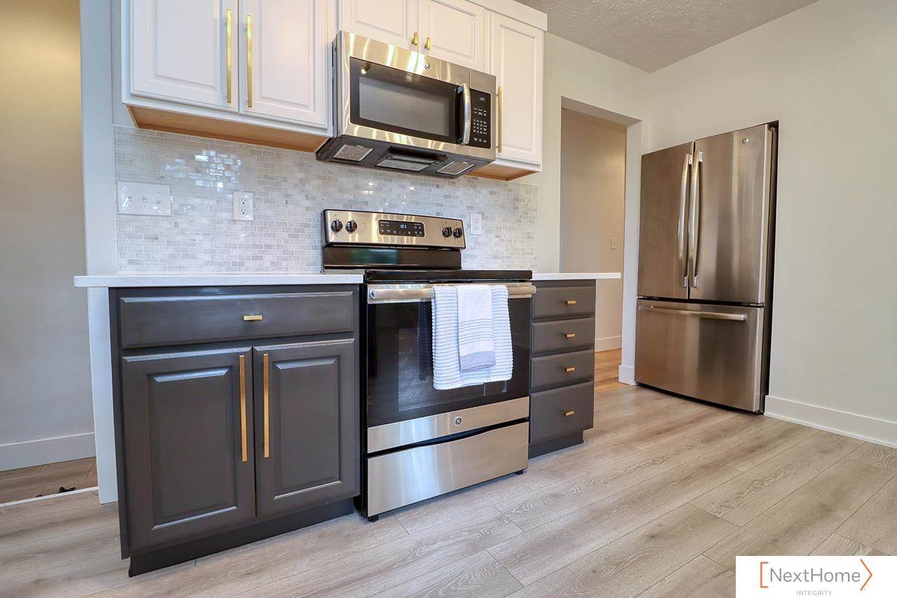 5143 Holdrege Street, Lincoln, NE 68504