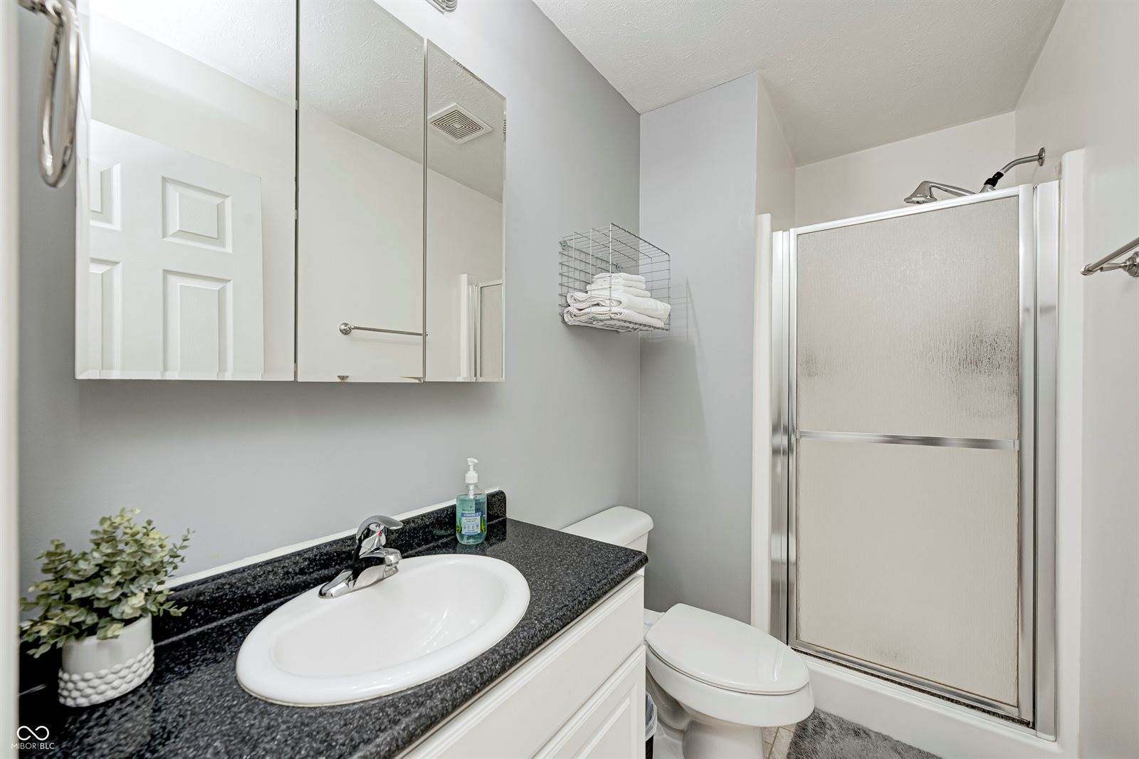 918 Ardsley Drive, Indianapolis, IN 46234