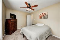 918 Ardsley Drive, Indianapolis, IN 46234