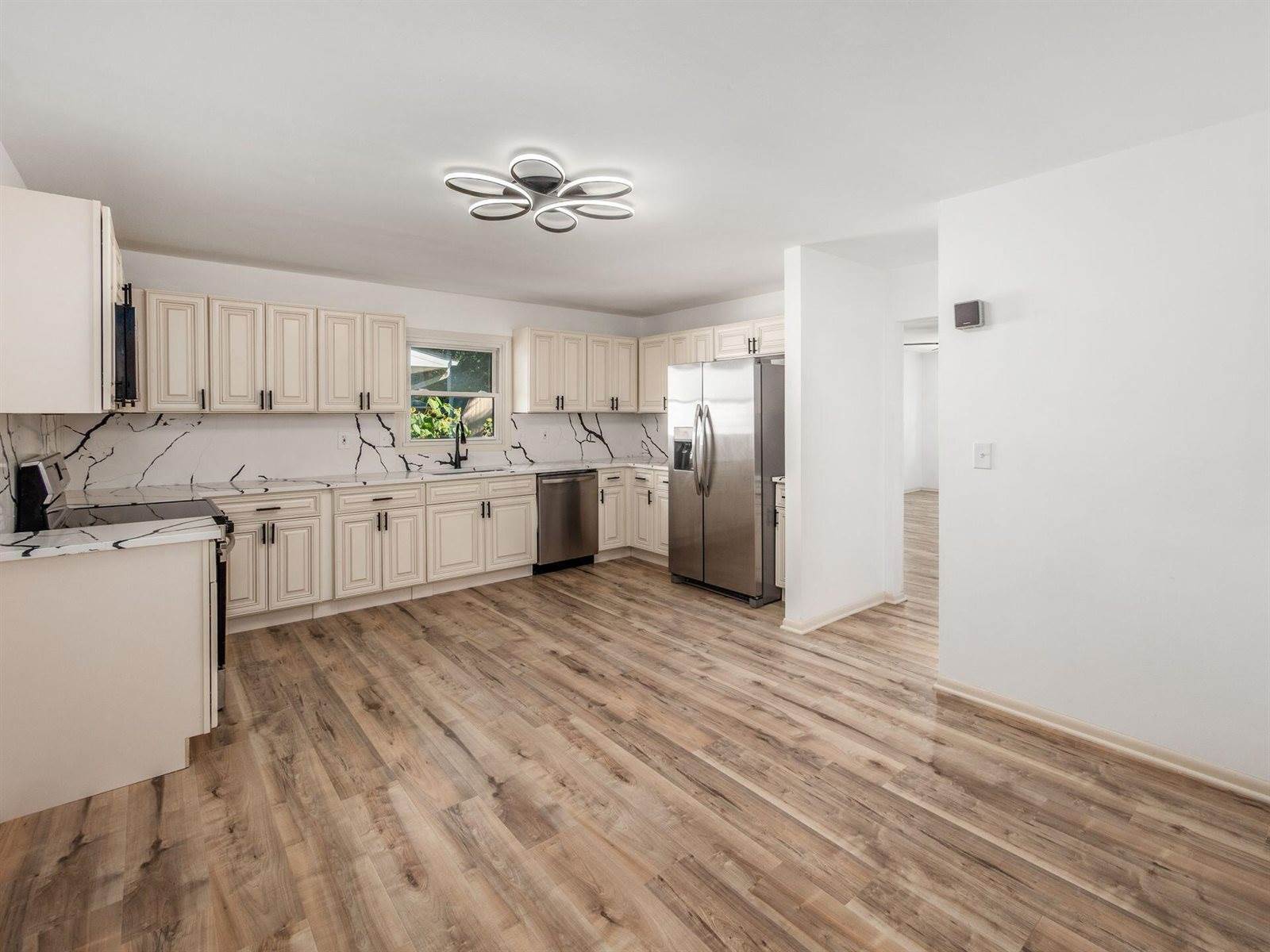 3454 Independence Street, Grove City, OH 43123